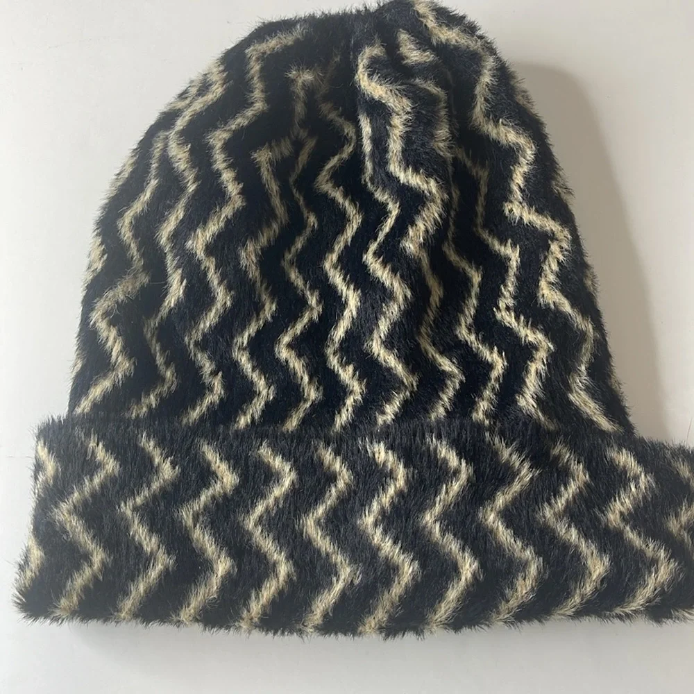 Free People Ziggy Fuzzy Beanie Hat Black Combo